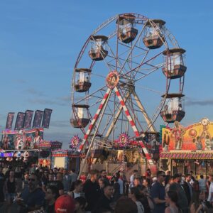 Deutsch-Amerikanisches Volksfest Grafenwöhr 2024 - Riesenrad.